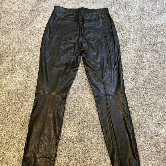Spanx Leather Like Ankle Skinny Pants Size M - Picture 4 of 7